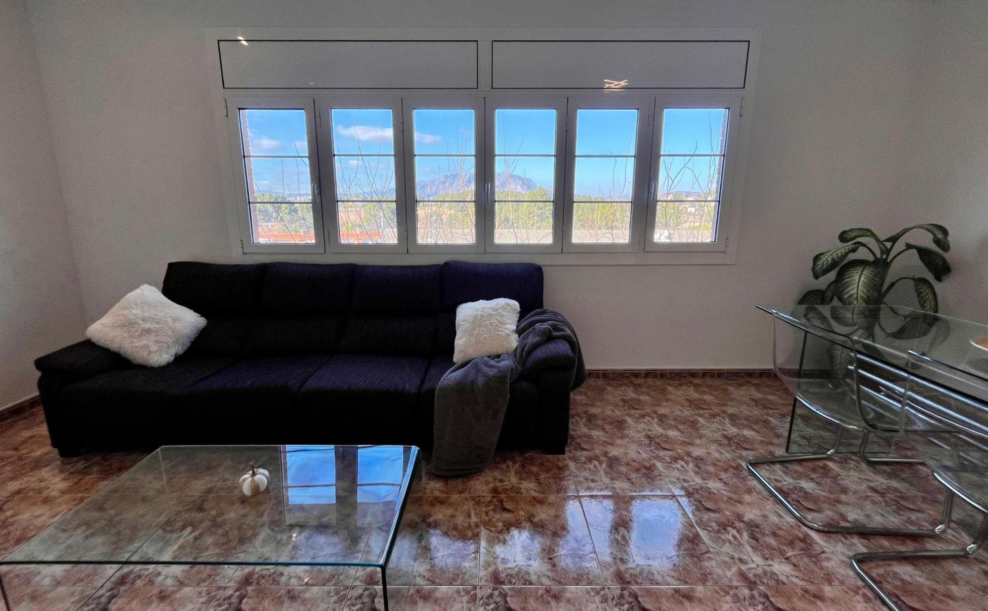 Amplio Apartamento, 5 Camas Sant Esteve Sesrovires Esterno foto